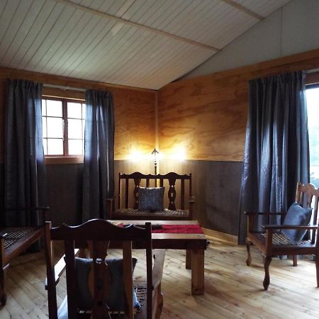 Zongororo Mountain Lodge Waterval-Onder Bagian luar foto