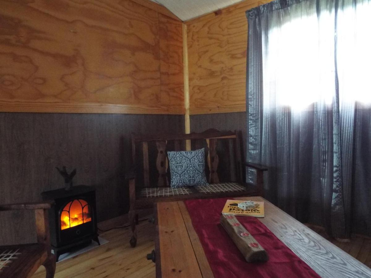 Zongororo Mountain Lodge Waterval-Onder Bagian luar foto