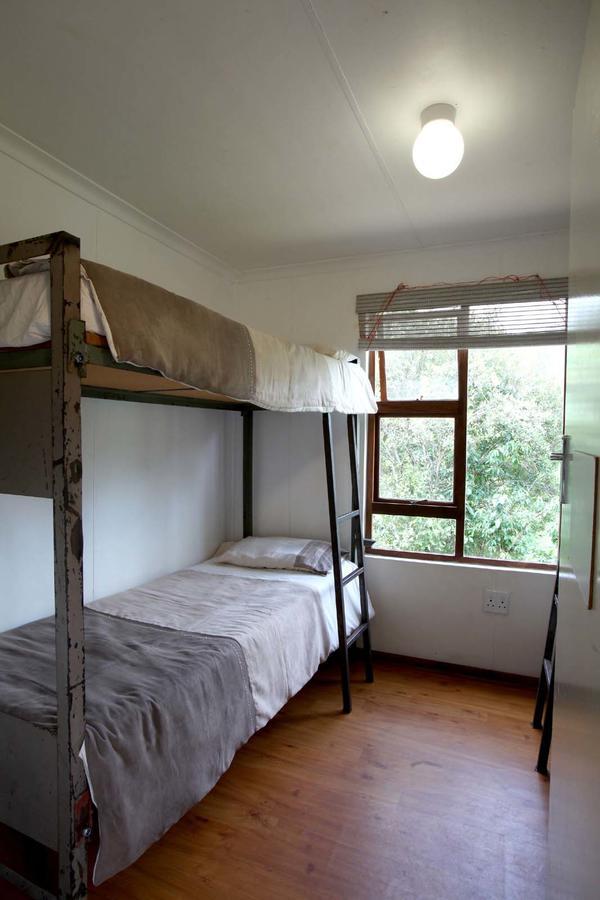 Zongororo Mountain Lodge Waterval-Onder Bagian luar foto