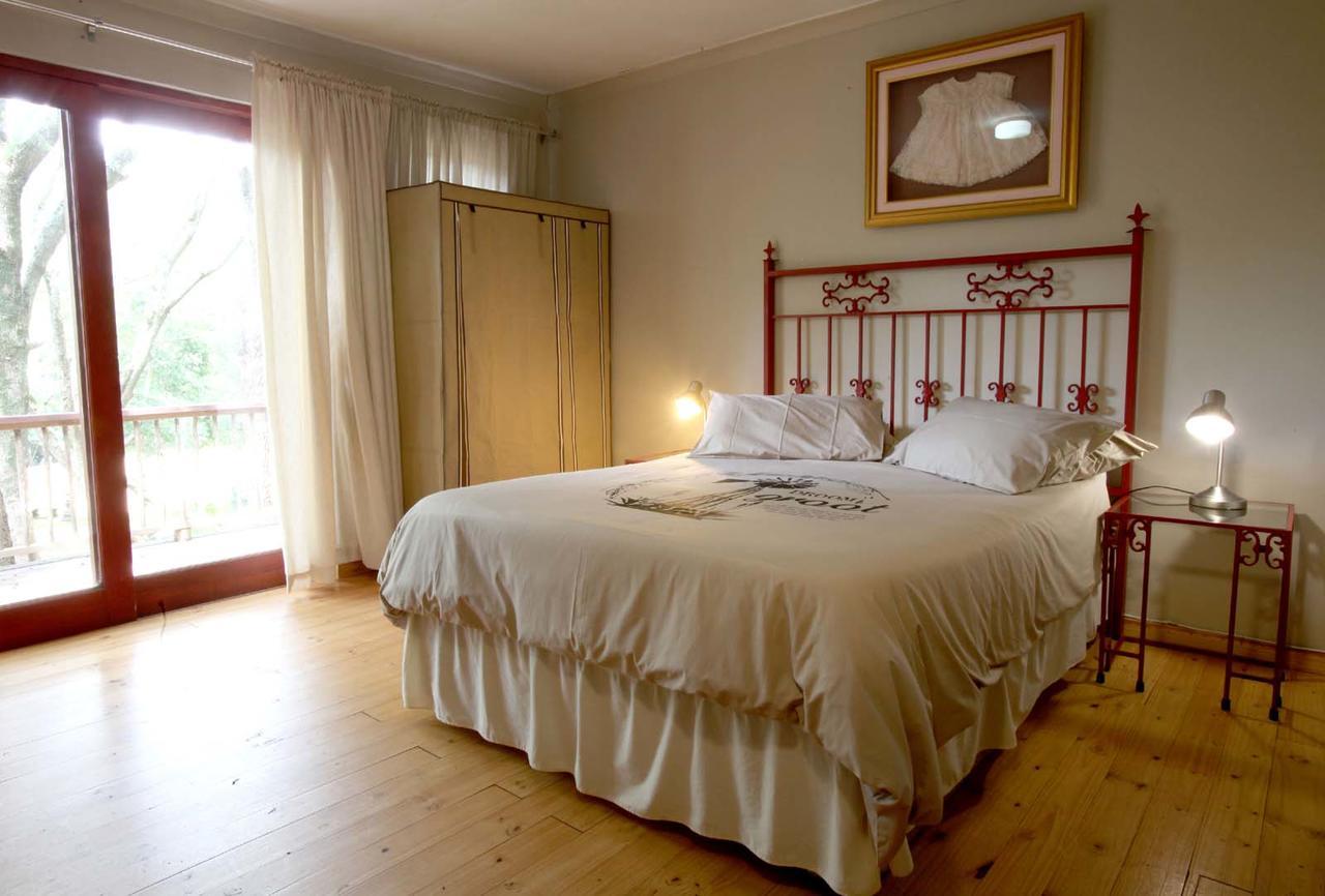 Zongororo Mountain Lodge Waterval-Onder Bagian luar foto