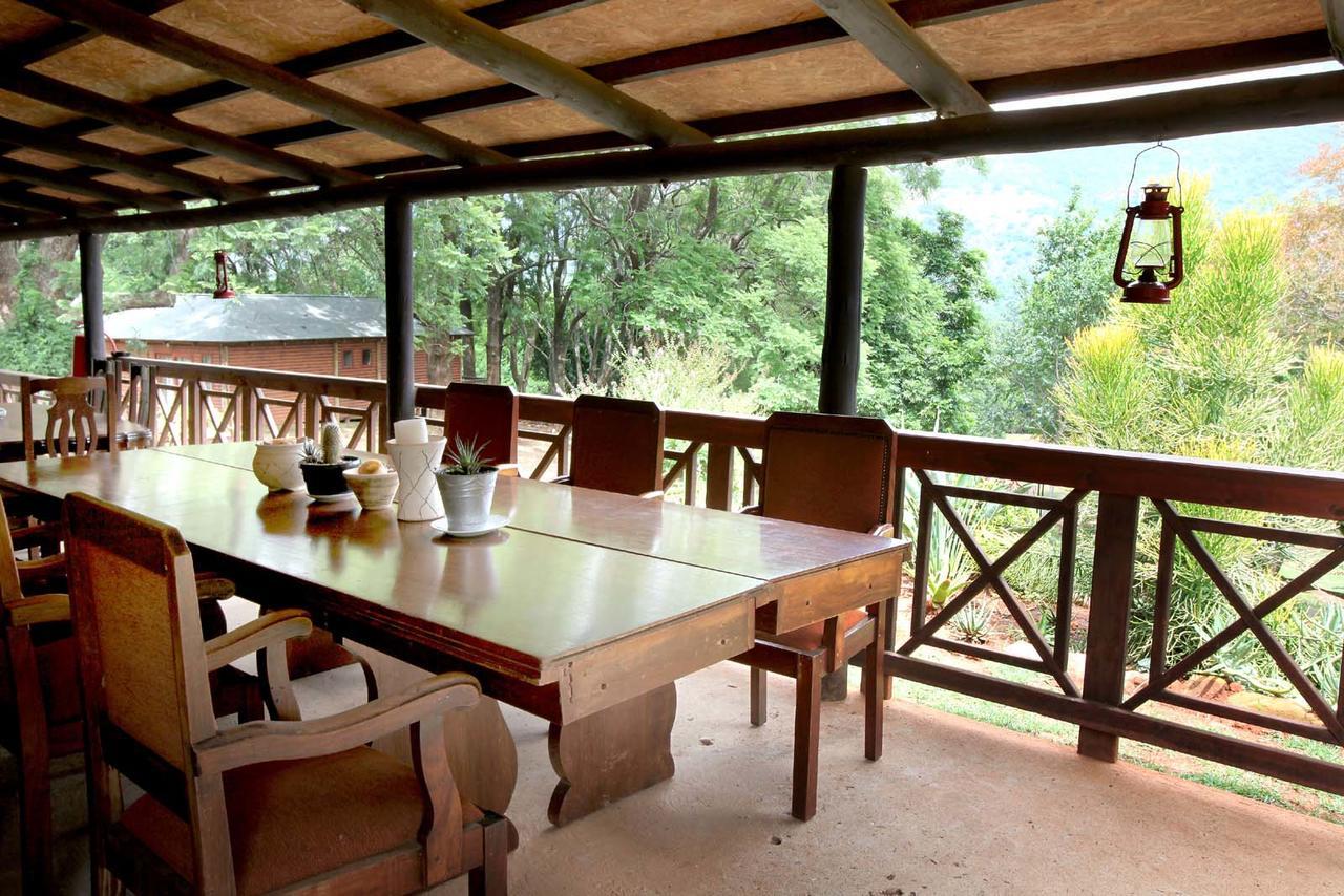 Zongororo Mountain Lodge Waterval-Onder Bagian luar foto