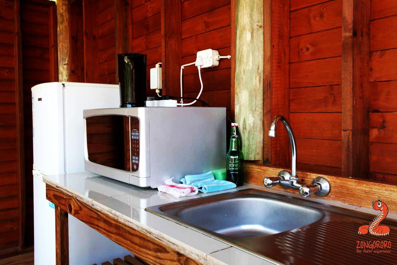 Zongororo Mountain Lodge Waterval-Onder Bagian luar foto