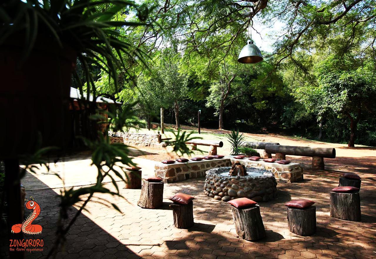 Zongororo Mountain Lodge Waterval-Onder Bagian luar foto