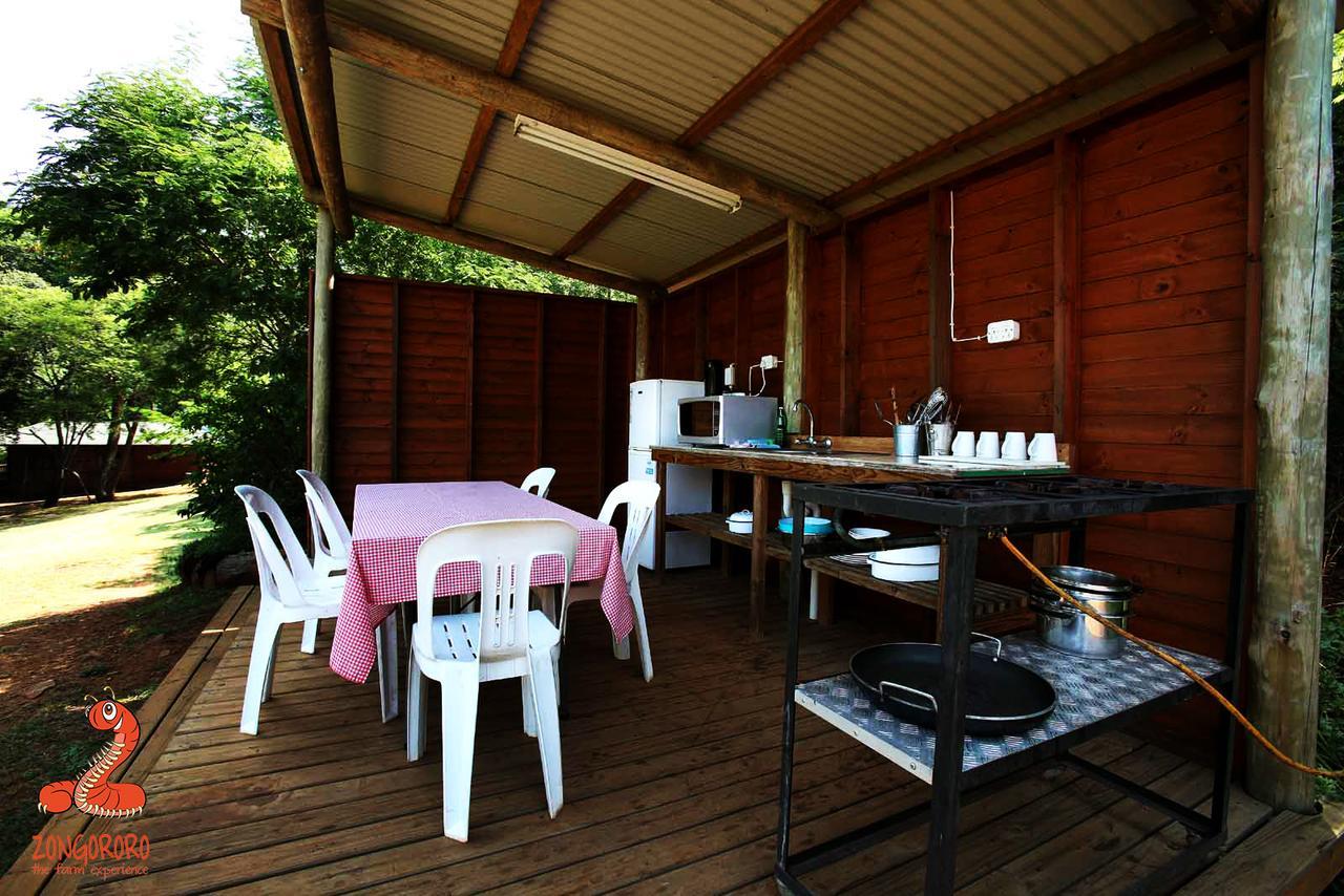 Zongororo Mountain Lodge Waterval-Onder Bagian luar foto
